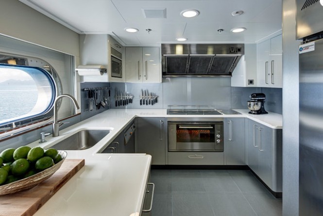 Superyacht CaryAli - Galley