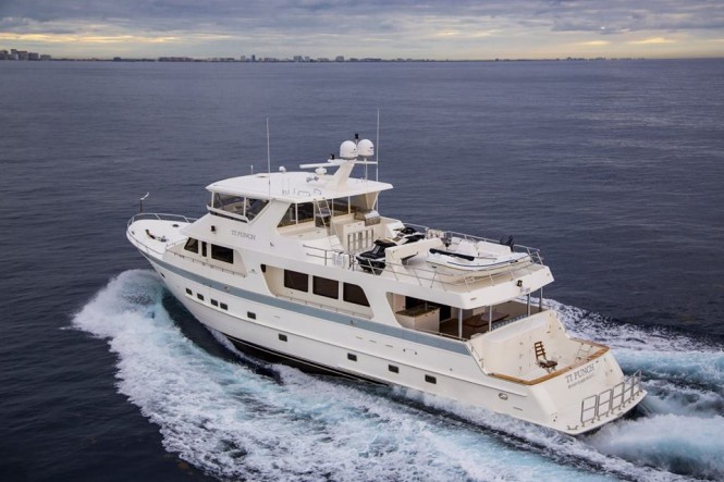 Ti Punch Yacht - Decks