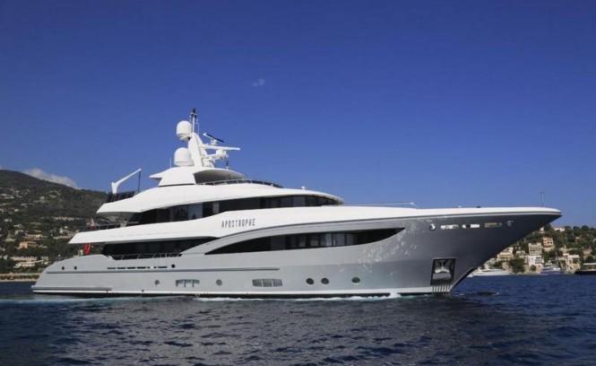 Apostrophe Yacht by Hakvoort and Reymond Langton Design