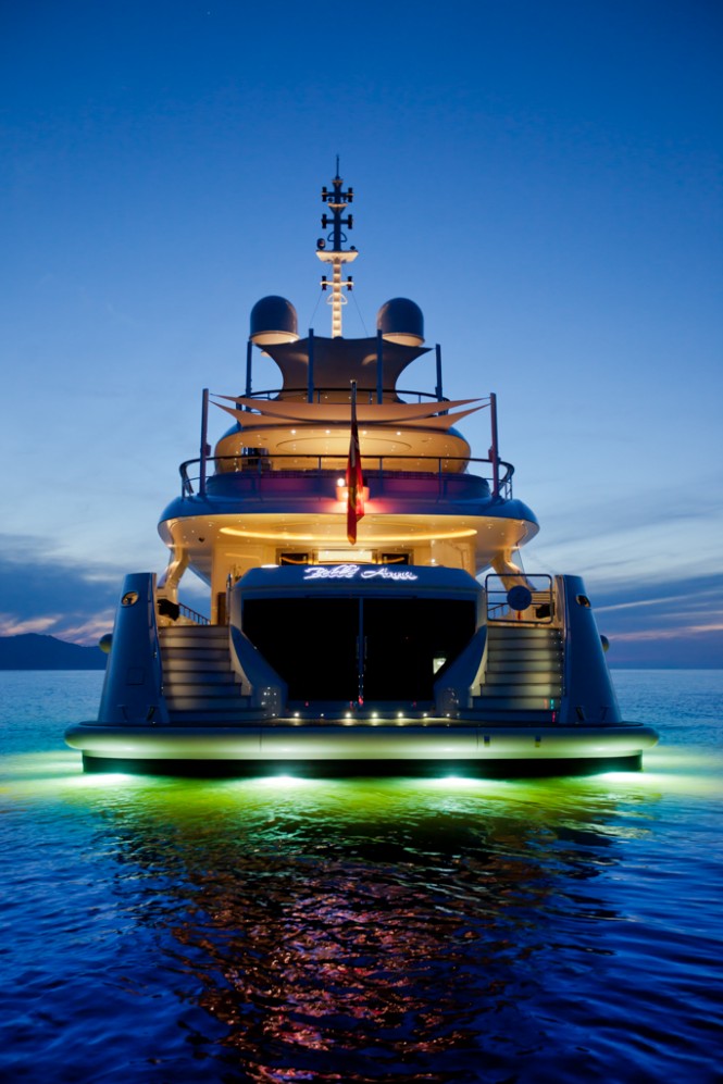 Belle Anna by ISAYACHTS by Night