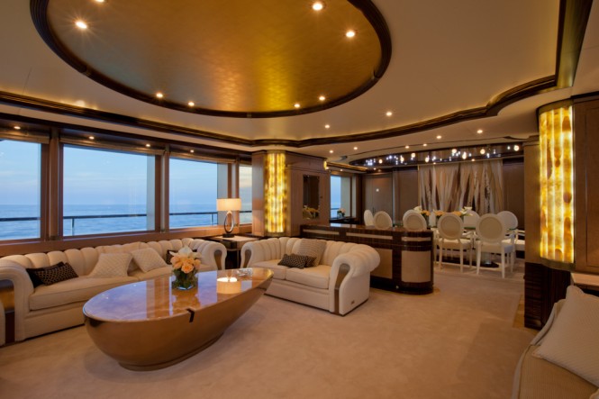 Belle Anna superyacht - Main Deck Saloon