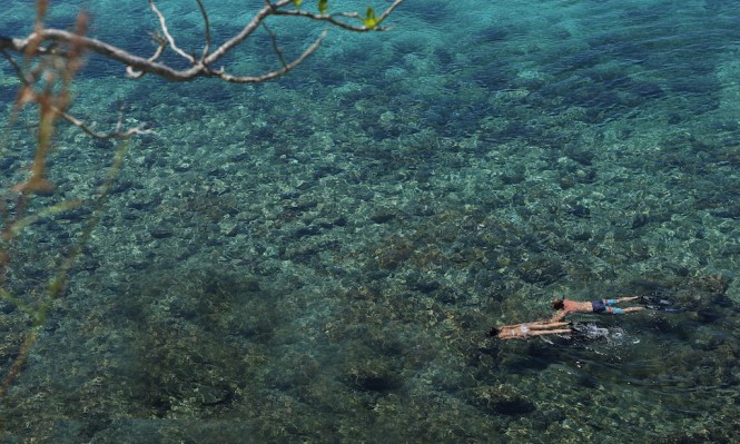 Indonesia charter yacht holidays on board Alila Purnama Yacht Indonesia charter yacht holidays on board Alila Purnama Yacht