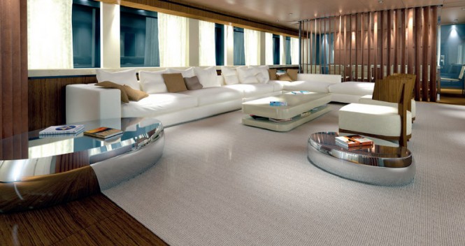 Luxury yacht Azuro - Main Saloon