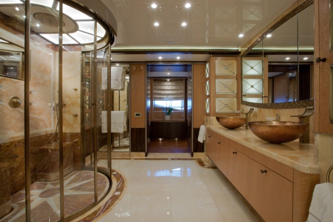 Luxury yacht BELLE ANNA