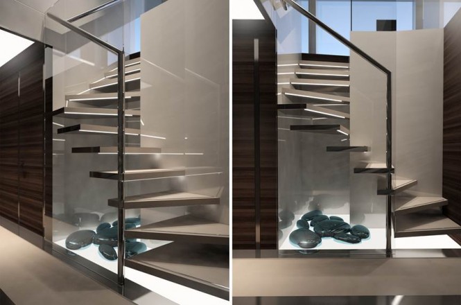 Motor yacht Impero 37 RPH - Staircase