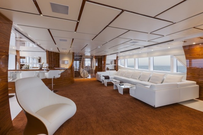 V46 Motor Yacht VULCAN - Interior