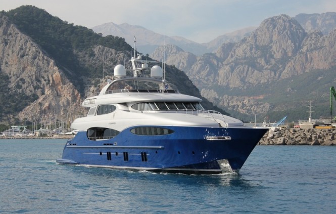 Vicem Vulcan 46m superyacht Le Caprice V