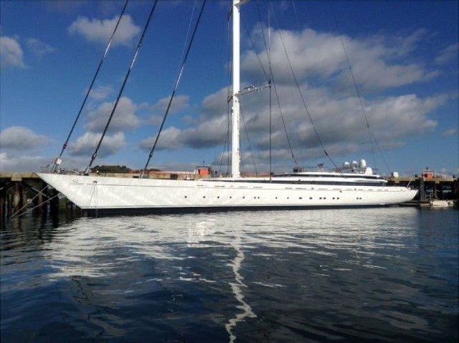 m5 superyacht anchored in Cornwall in January 2014