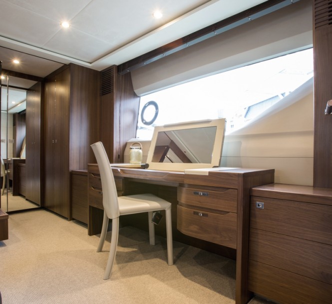 Princess S72 Yacht - Owners Dressing Table Princess S72 Yacht - Owners Dressing Table