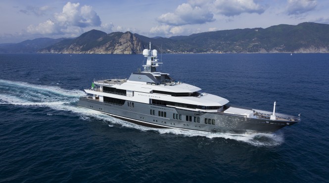 72m mega yacht Stella Maris built by VSY