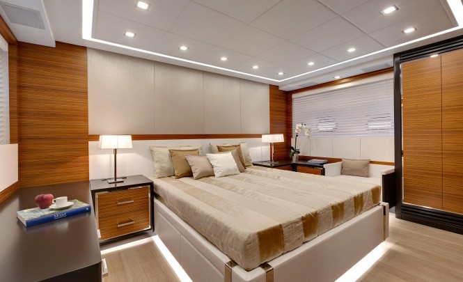 Luxury yacht Mangusta 110 - Cabin