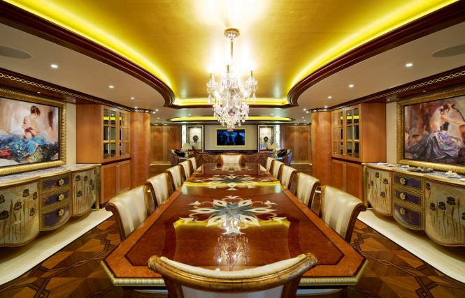Luxury yacht SOLANDGE - Dining