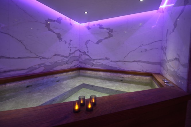 MJM Superyacht Interior Fitout MJM Superyacht Interior Fitout