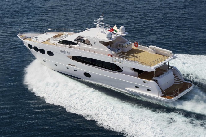 Majesty 105 superyacht Le Must by Gulf Craft