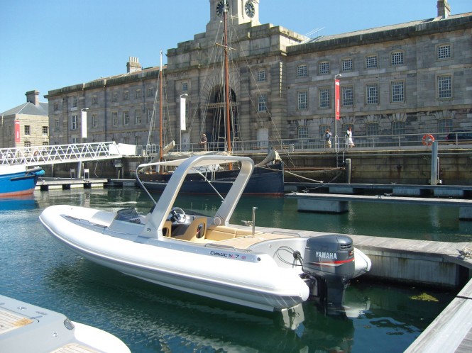 SL7 luxury yacht tender
