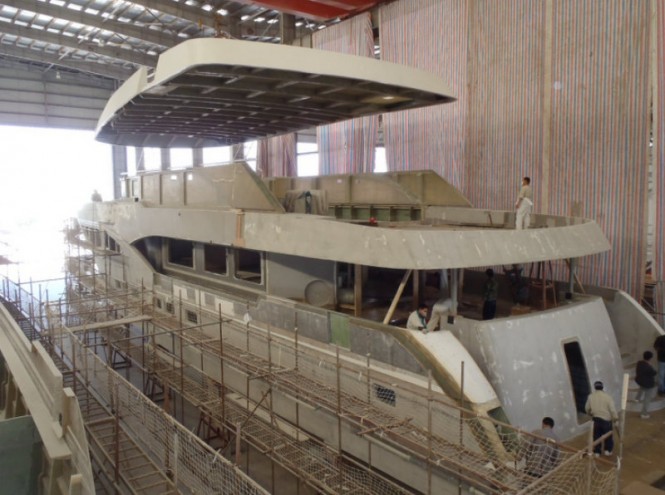 140ft IAG superyacht KingBaby under construction