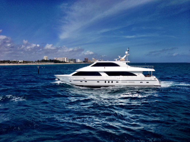 Adventure Us II Yacht underway - Image credit to Hargrave Custom Yachts