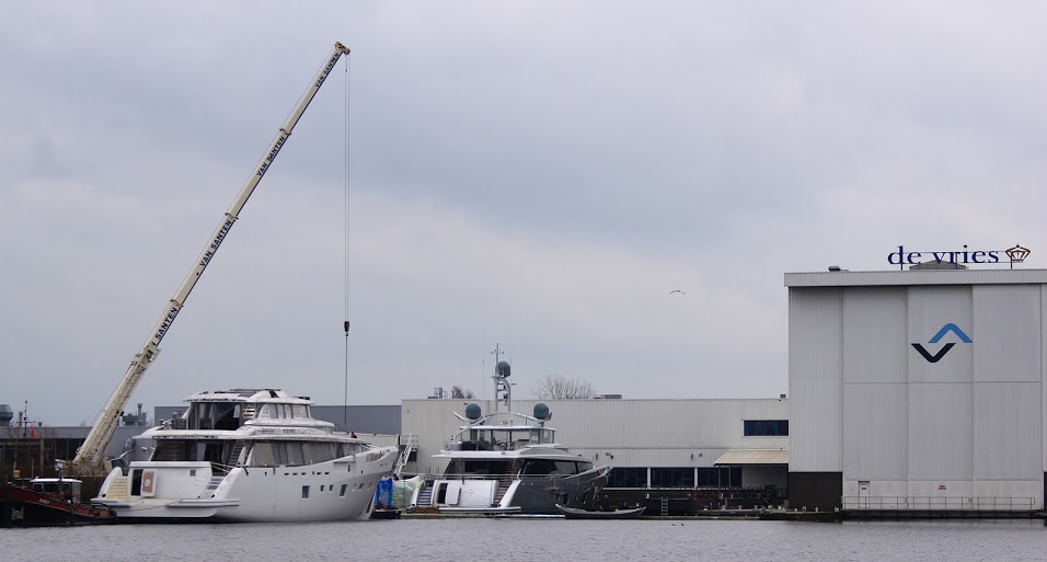 COMO yacht and Feadship hull 689 yacht - Photo by Kees Torn