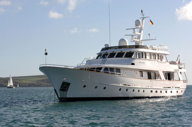 Hakvoort 103 La Reina del Mar 31.40m - Image courtesy of Palma Superyacht Show Hakvoort 103 La Reina del Mar 31.40m - Image courtesy of Palma Superyacht Show