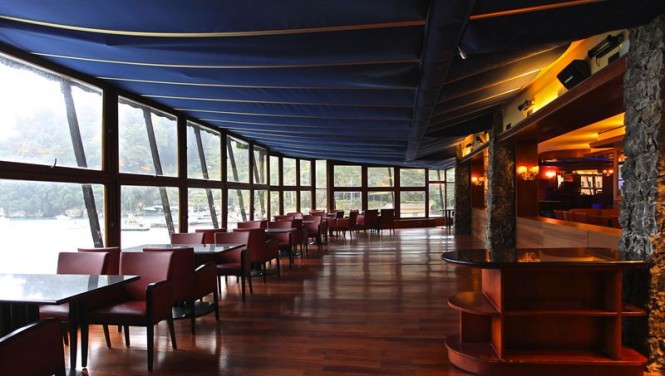 Inside Yacht Club Portofino