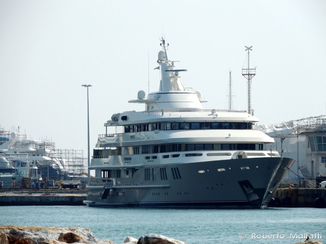 Luxury charter yacht REBORN - Photo by Robeto Malfatti