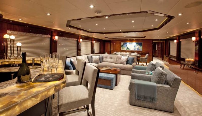 Luxury yacht Finish Line - Salon