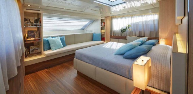 Luxury yacht SL104-592 - Owners Cabin