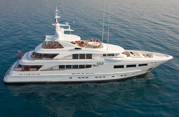 Luxury charter yacht SnowBird