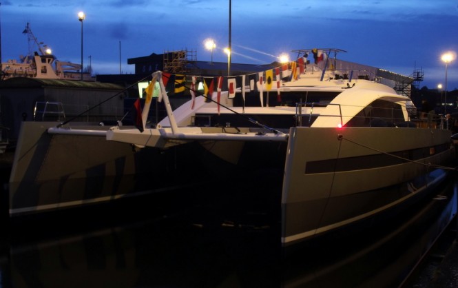 Long Island 85 Yacht