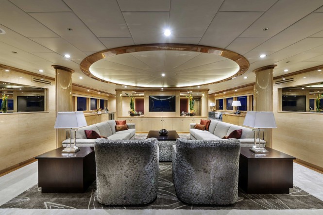 Luxury yacht Zenith - Interior