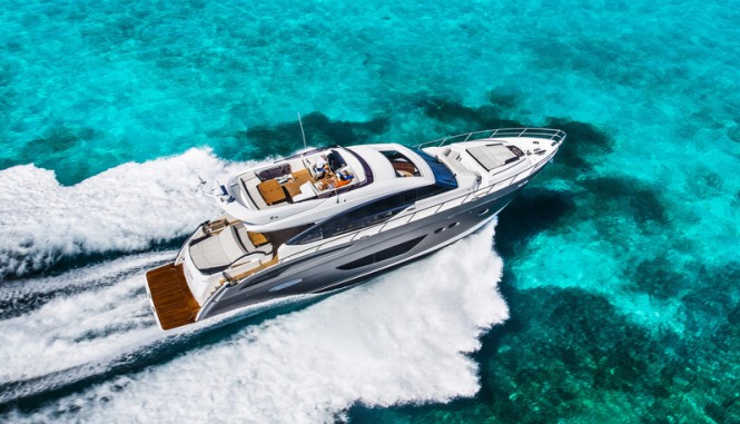 Princess S72 Yacht from above