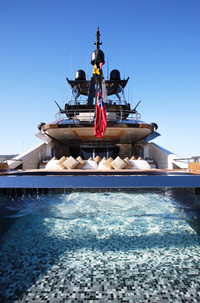 Luxury yacht Lady M - Spa pool