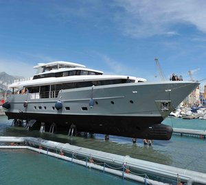 Launch of Admiral Classique 35 motor yacht FOAM