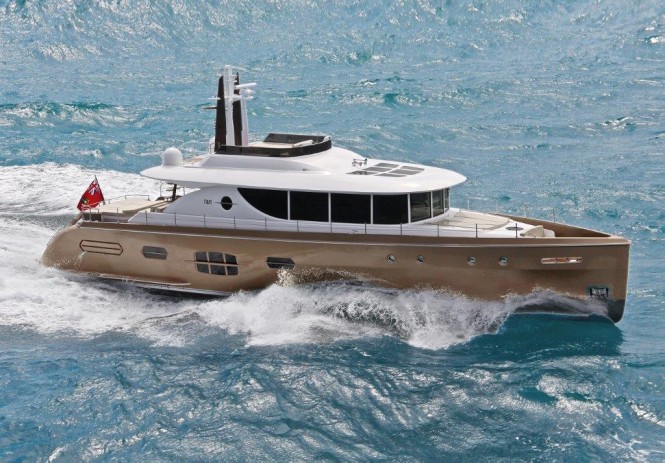NISI 2400 Yacht - Profile