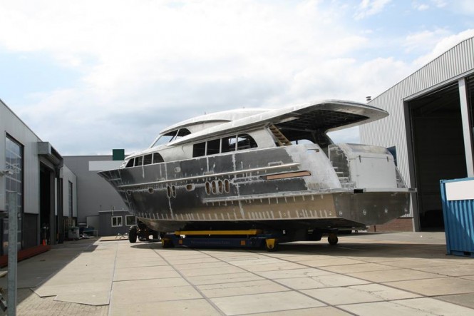 Superyacht Continental III 25.00 RPH - aft view
