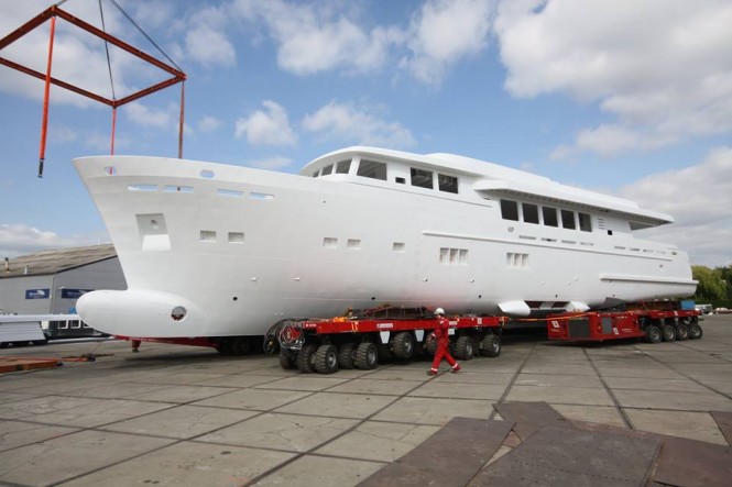 Wim van der Valk superyacht Trawler 37.00 - Hull and superstructure successfully joined together