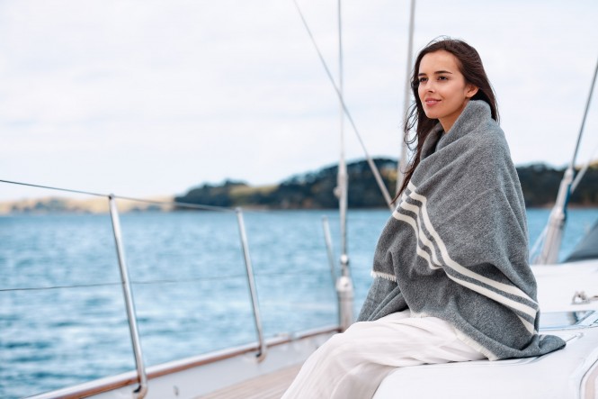 COAST Bendigo wool blankets charcoal