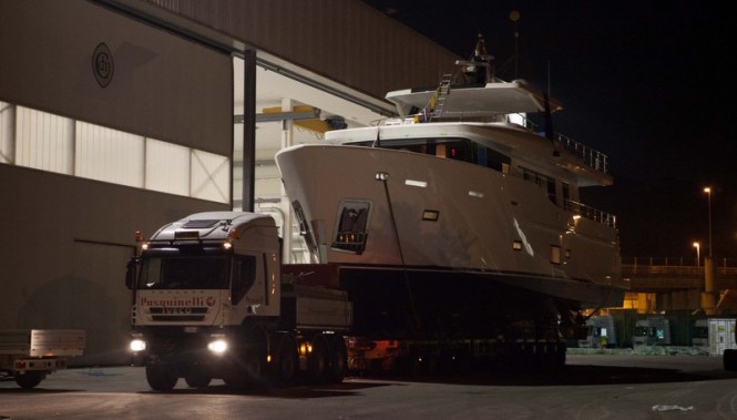 Luxury motor yacht Yolo