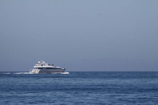 Charter Yacht GLAROS leaving the island of Paros in Greece - Photo taken by Robert van der Most