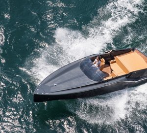 Additional photos and video of new Frauscher 747 Mirage superyacht tender
