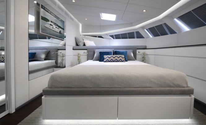 Luxury yacht 1 Life - Cabin