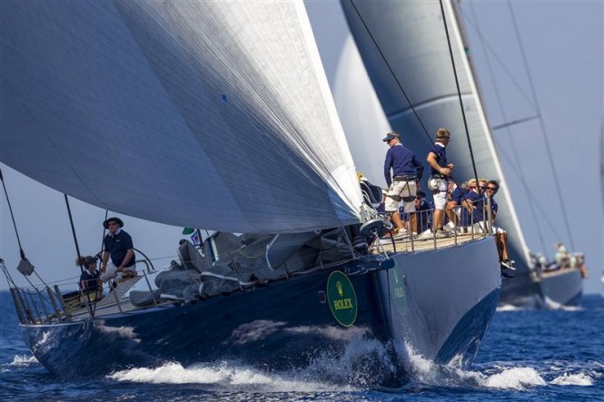 MAGIC CARPET 3 chased by HAMILTON during the first day of racing - Image credit to Rolex Carlo Borlenghi