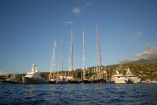 Marina Tania in full season