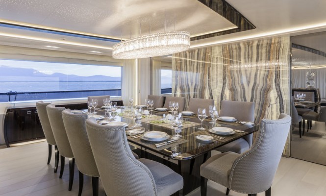 Polaris II Yacht - Dining