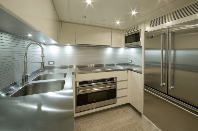 Sanlorenzo SD92 yacht ONE MY WAY - galley