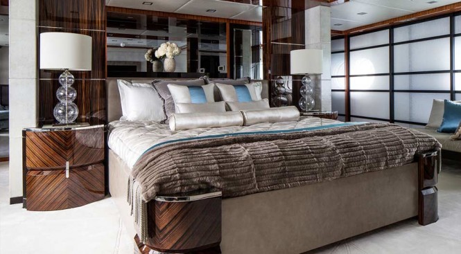 Super yacht Turquoise - Owners Suite