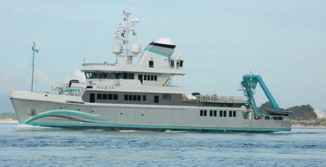 56m explorer yacht Alucia refitted by Diverse Projects