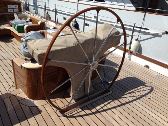 Custom Edson wheel for the 46m Royal Huisman luxury yacht Elfje