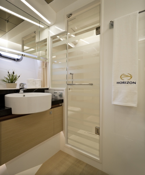 Horizon V80 superyacht The One - Bathroom
