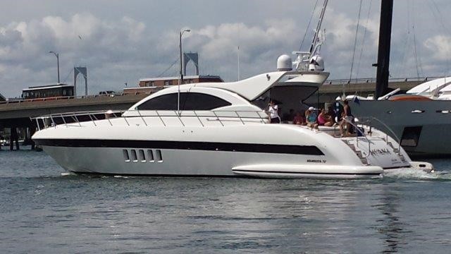 Luxury charter yacht Defiance